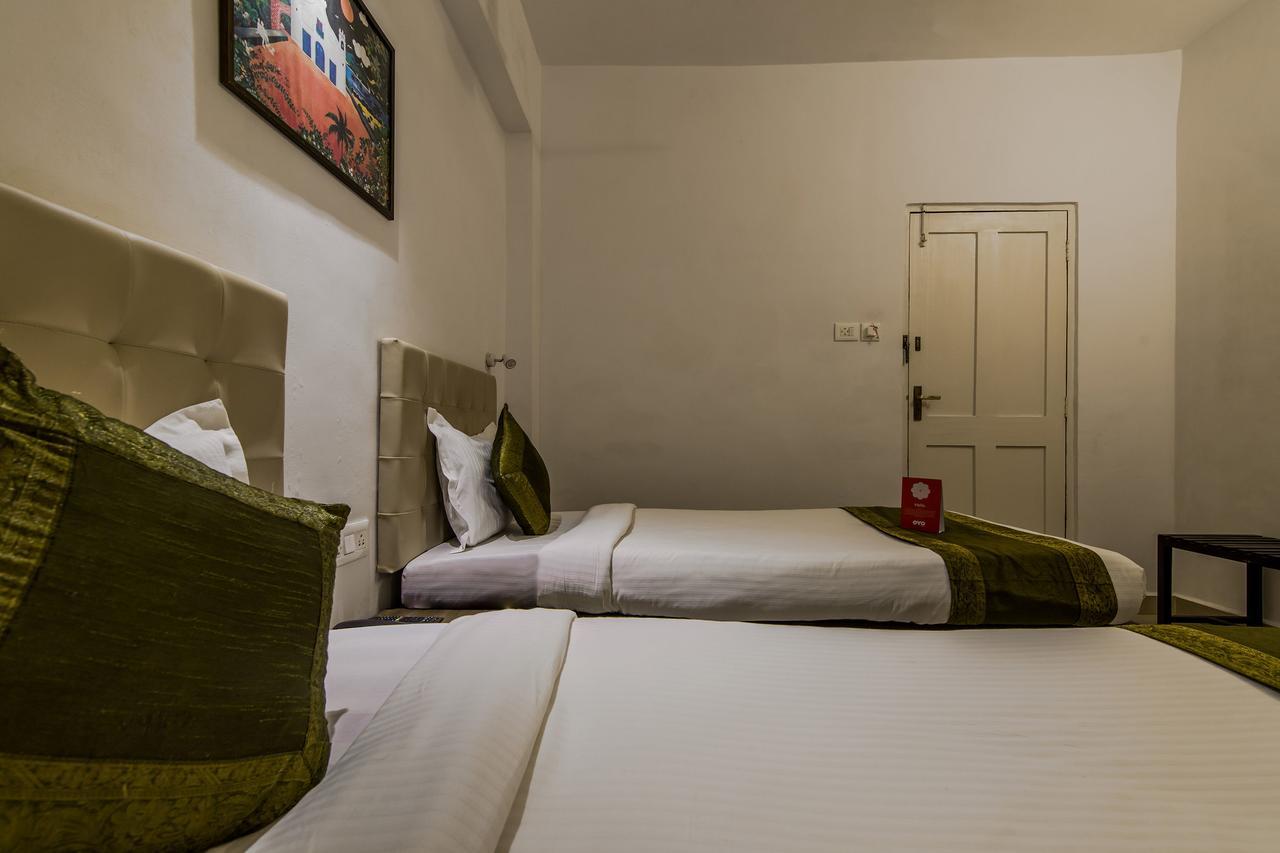 Oyo 10241 Hotel Mayfair Гоа Экстерьер фото