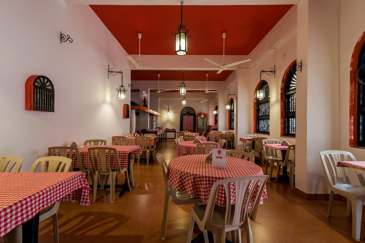 Oyo 10241 Hotel Mayfair Гоа Экстерьер фото