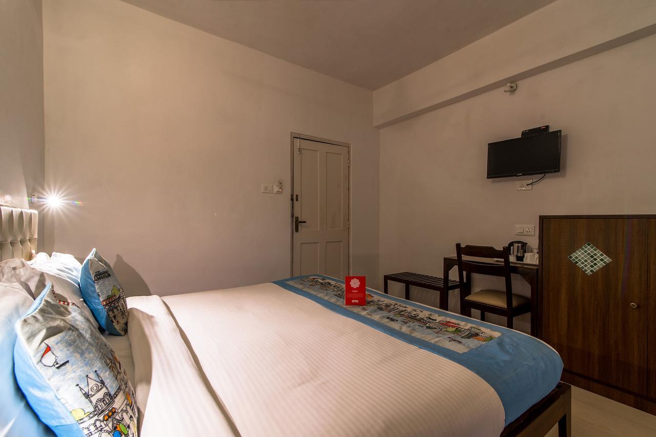 Oyo 10241 Hotel Mayfair Гоа Экстерьер фото