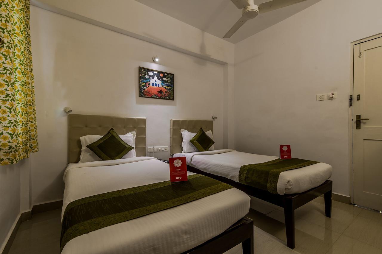 Oyo 10241 Hotel Mayfair Гоа Экстерьер фото