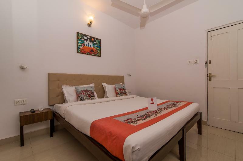 Oyo 10241 Hotel Mayfair Гоа Экстерьер фото