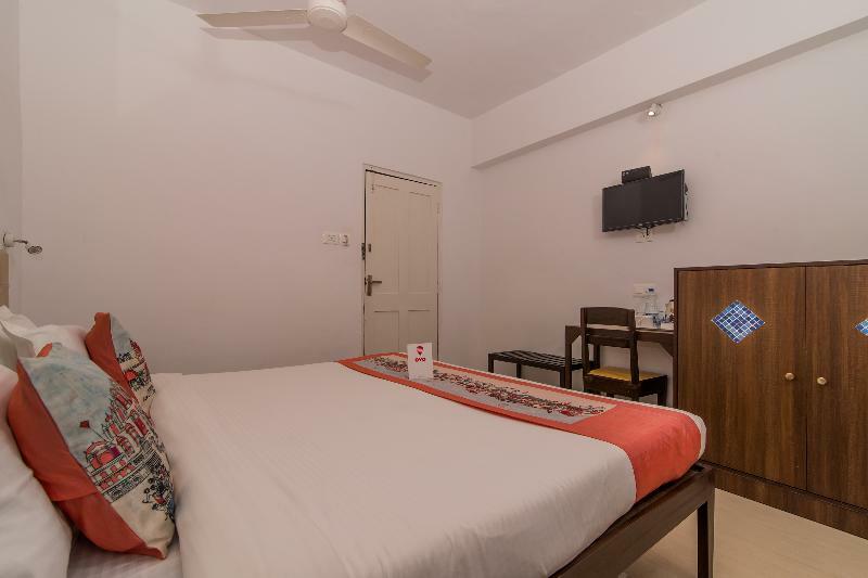 Oyo 10241 Hotel Mayfair Гоа Экстерьер фото