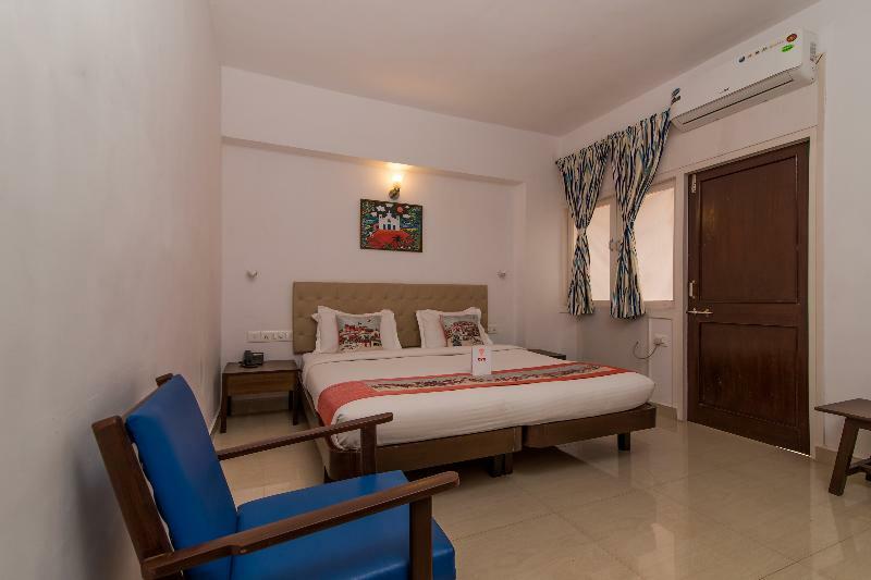 Oyo 10241 Hotel Mayfair Гоа Экстерьер фото